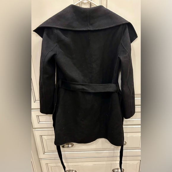 Banana republic women’s coat black wool polyester blend size small ￼ - Picture 3 of 5